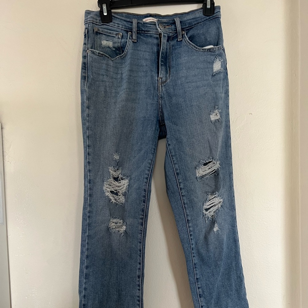 Levi’s 724 high rise straight